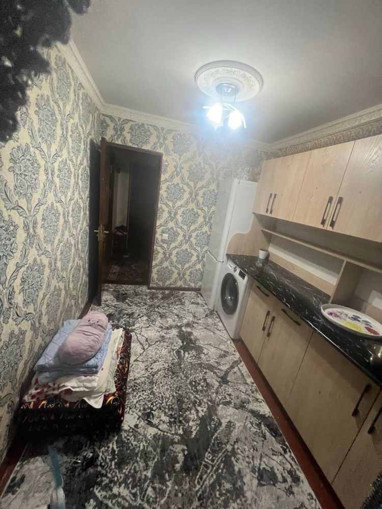 Северный Алмазар кирпичный дом 1/4/4 39000$
