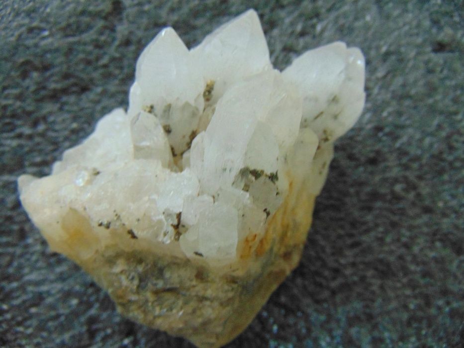 cristal cuart mina natural,energii ++,purificare,ionizare,ev.ramburs