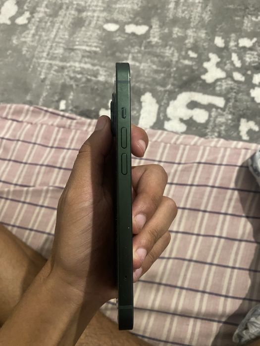 Айфон 13 срочна.