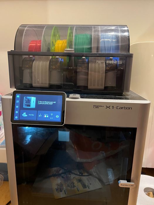 Bambu Lab X1C 3D принтер