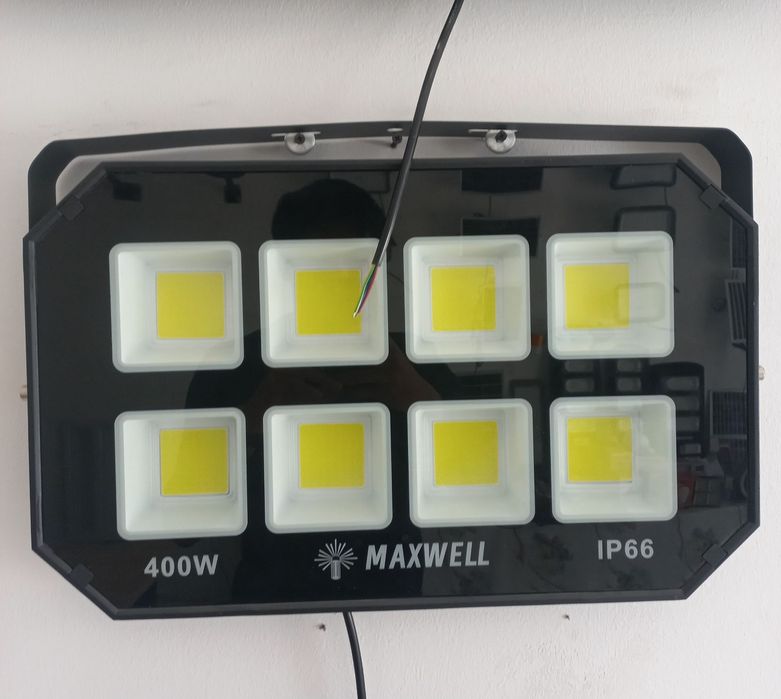 LED прожектор светодиодный уличный