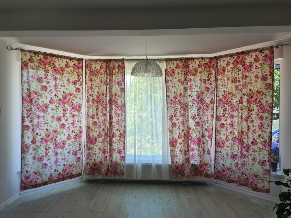 Galerie perdea metalica