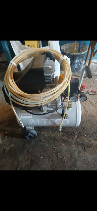 Продам  компрессор