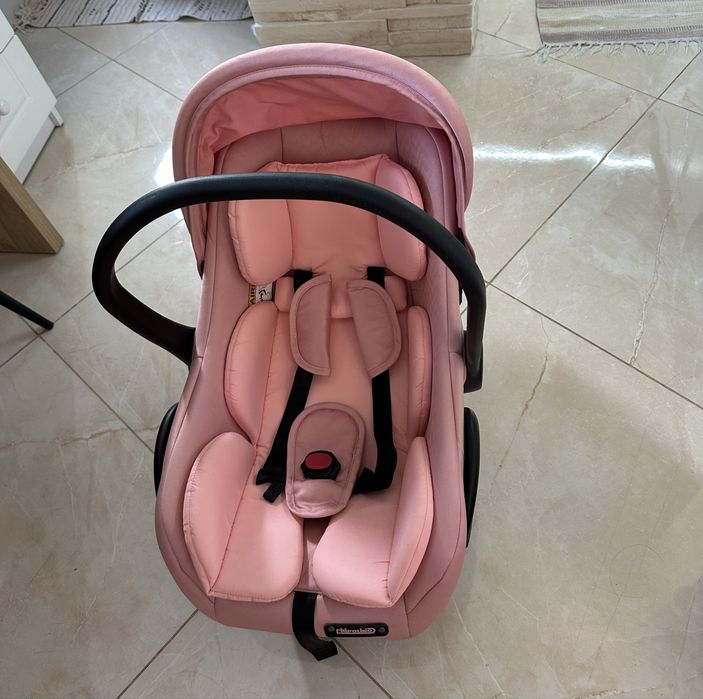 Ново столче за бебе кошнища