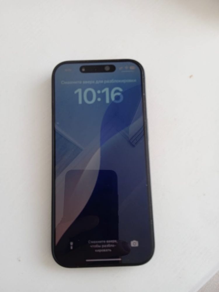 iPhone 16 pro black