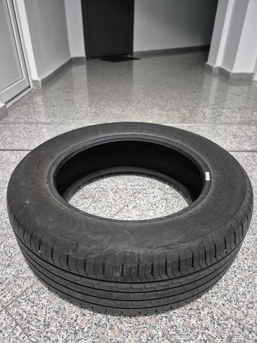 Anvelope Vara CONTINENTAL ContiEcoContact 5 MO 215/60 R17