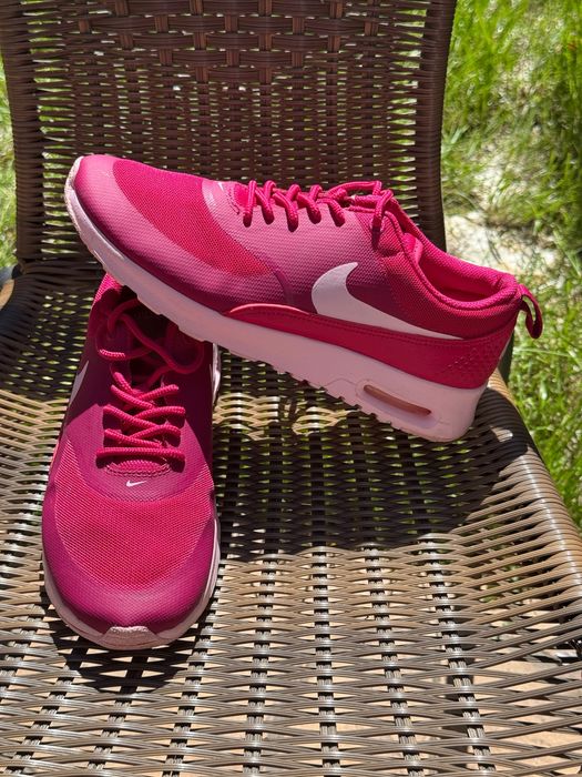 Adidasi Dama Nike Airmax Thea