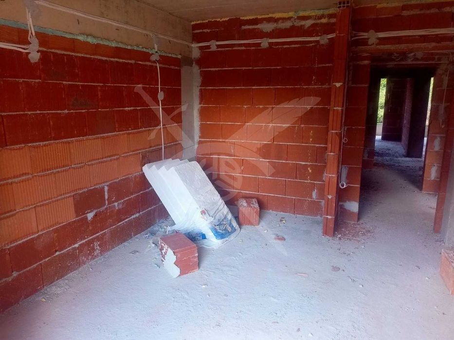 Продава се Тристаен апартамент в Варна, Владислав Варненчик - 76 кв.м за 1118 €/кв.м - Снимка #6