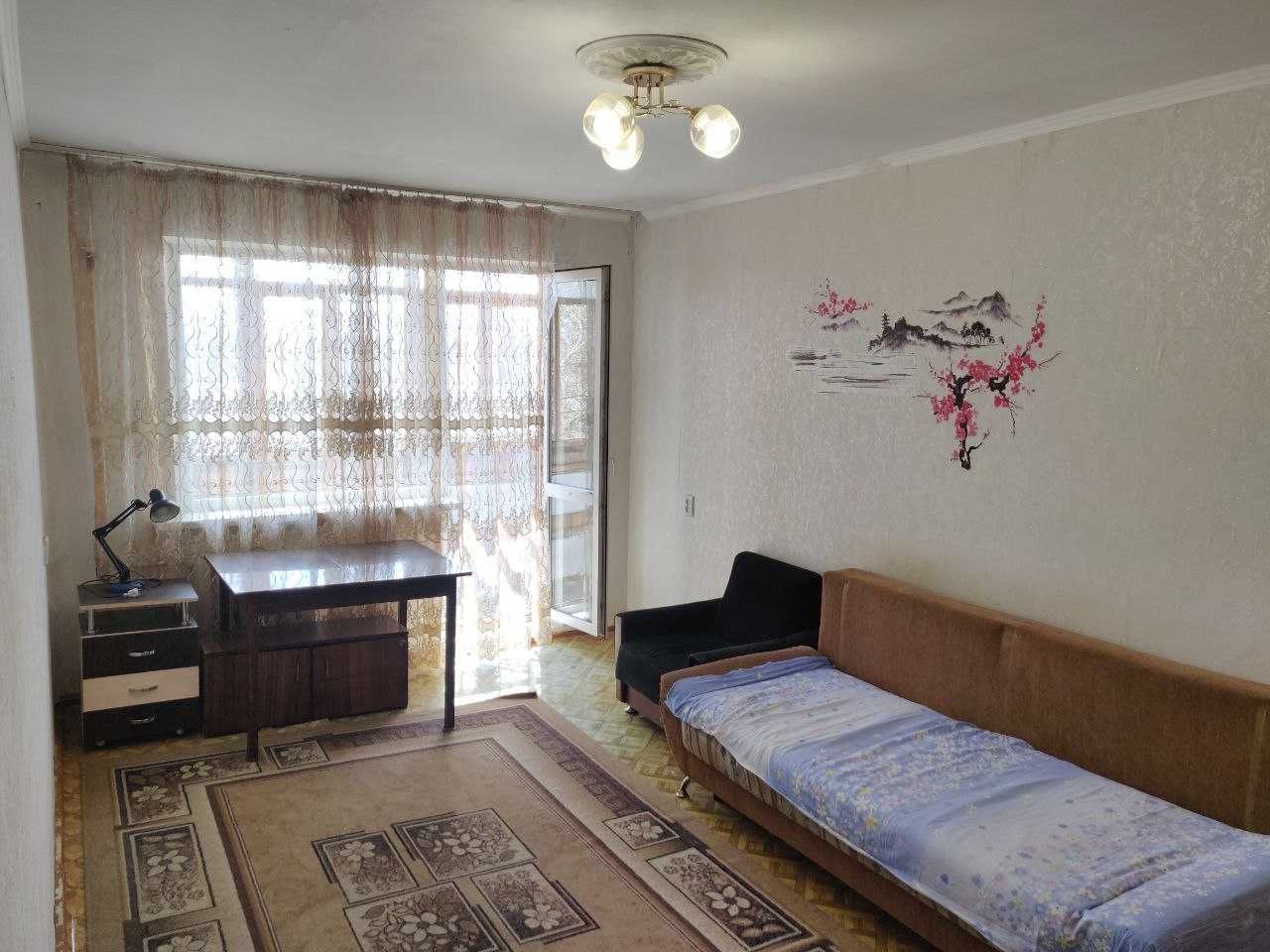Продам 1-комнатную в Центре Караганды район Юбилейного