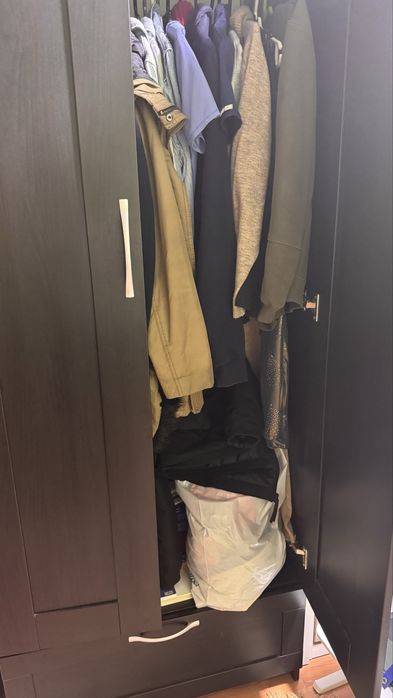 Продам шкаф для одежд