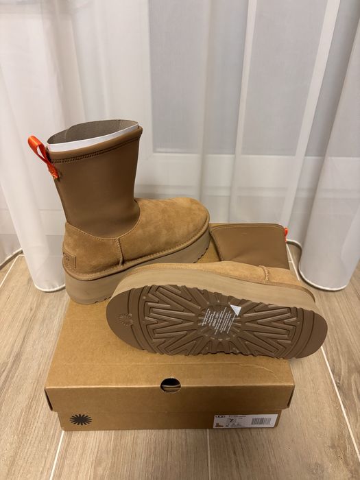 UGG classic dipper chestnut