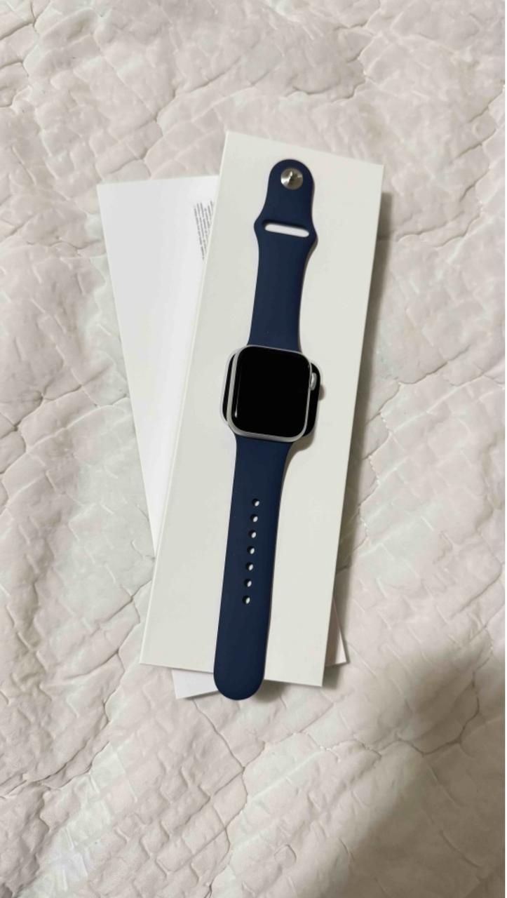 Продам Apple Watch