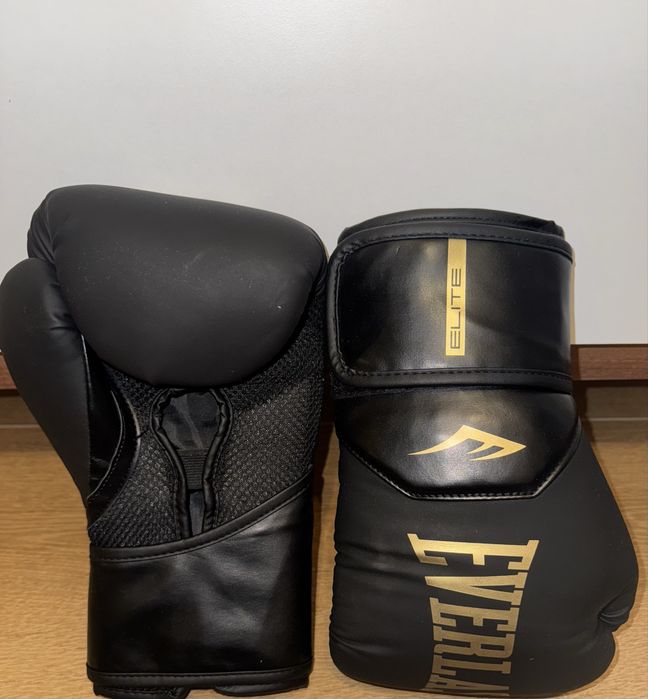 Боксови ръкавици Еверласт 12 оz