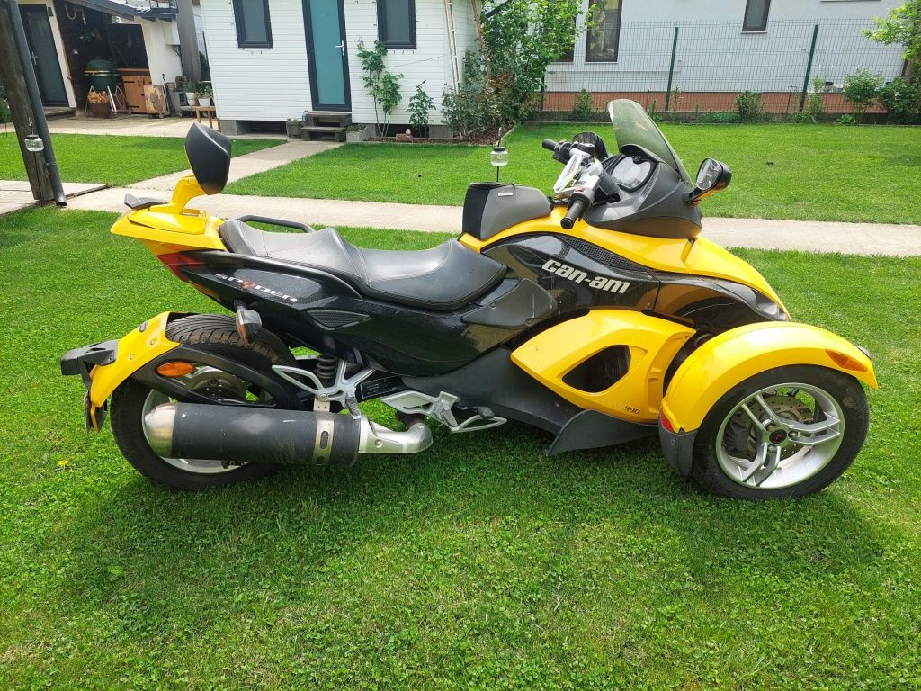 Can-am spyder 2008