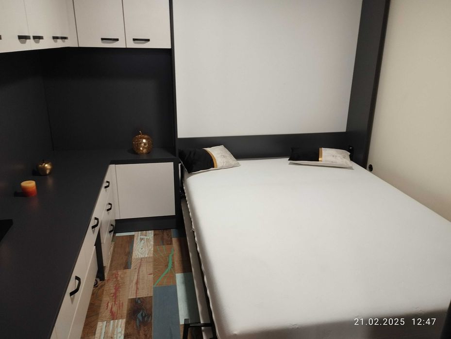 Дава се под наем Едностаен апартамент в София, Лозенец - 26 кв.м за 357 € - Снимка #8