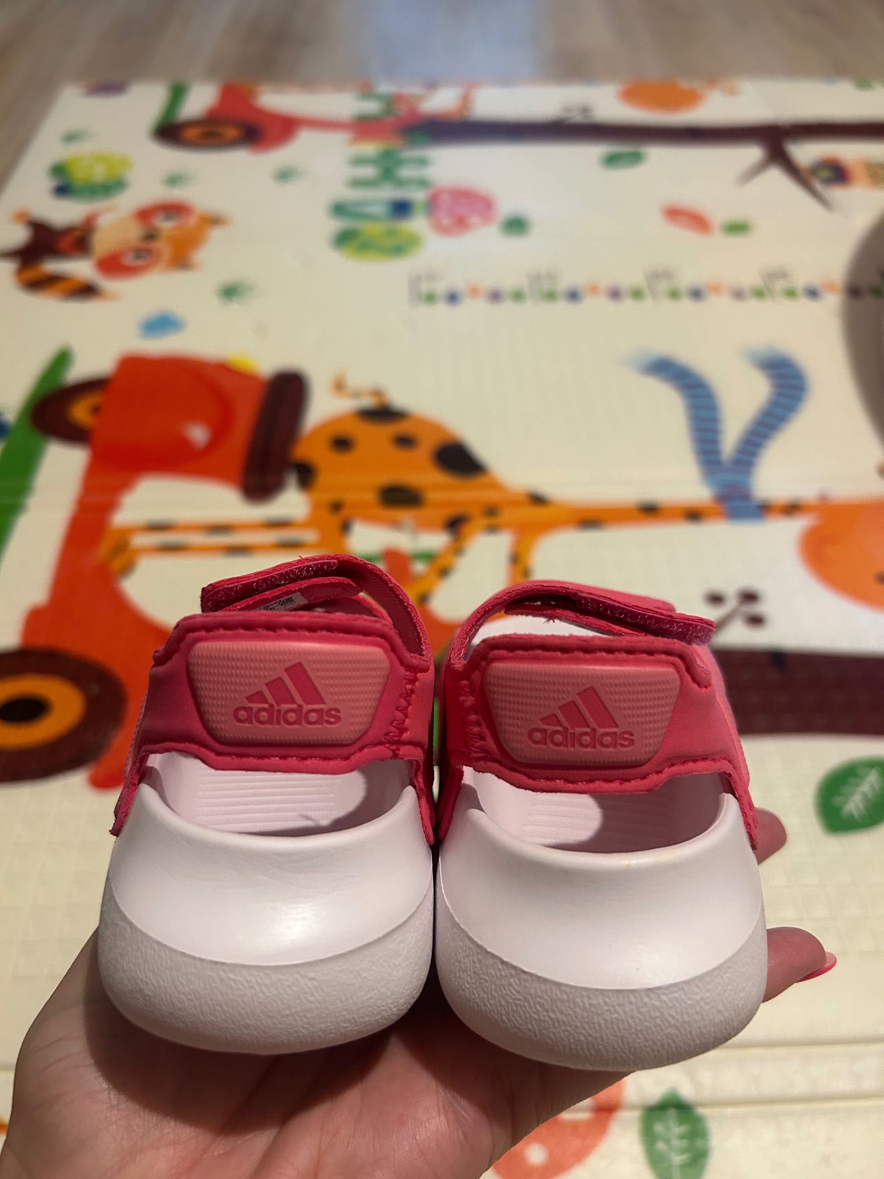 Бебешки сандали adidas