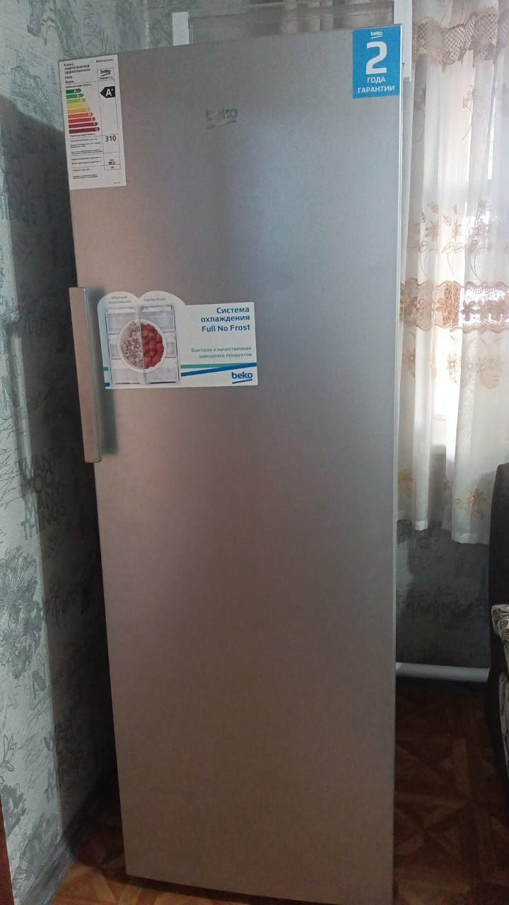 Продам морозильник (морозильный шкаф) BEKO