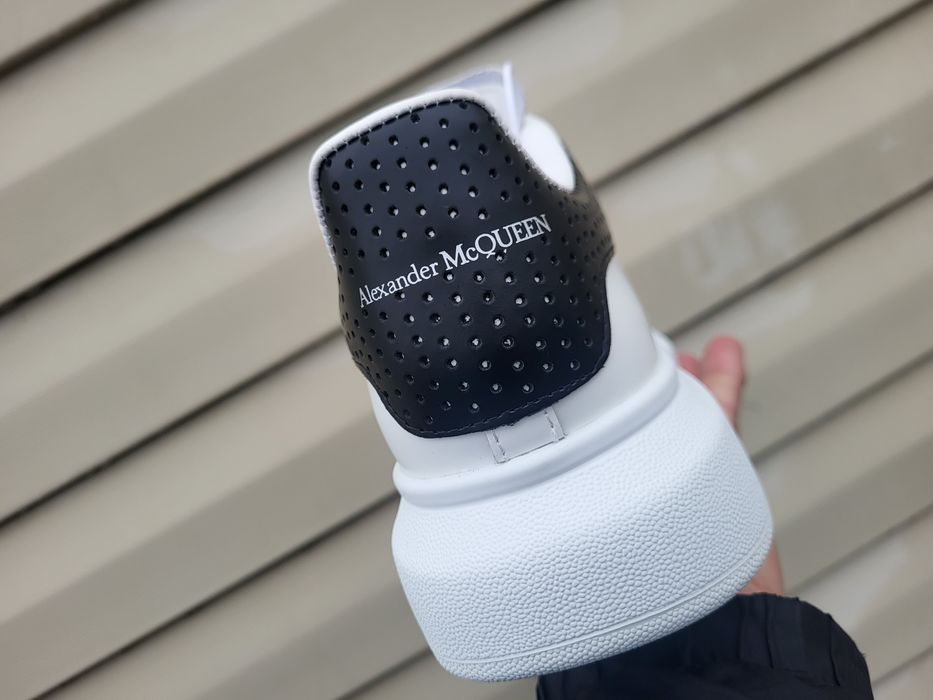 Alexander McQUEEN  New Collection