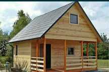 Vindem cabane din lemn