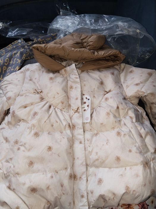 детский куртка Девочек.4.5лет и малчик 1.лет