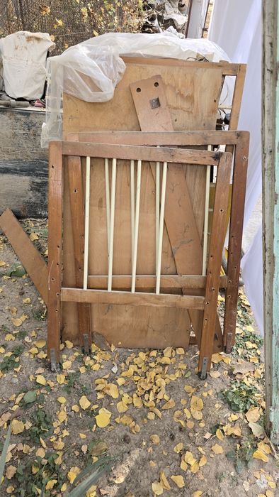 Отдам даром кроватку