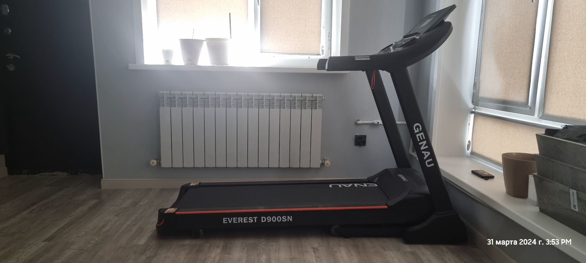 Беговая дорожка GENAU Everest D900SN