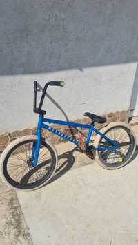 Bmx wethepeople.