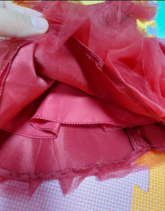 Rochita eleganta 62-68 cm