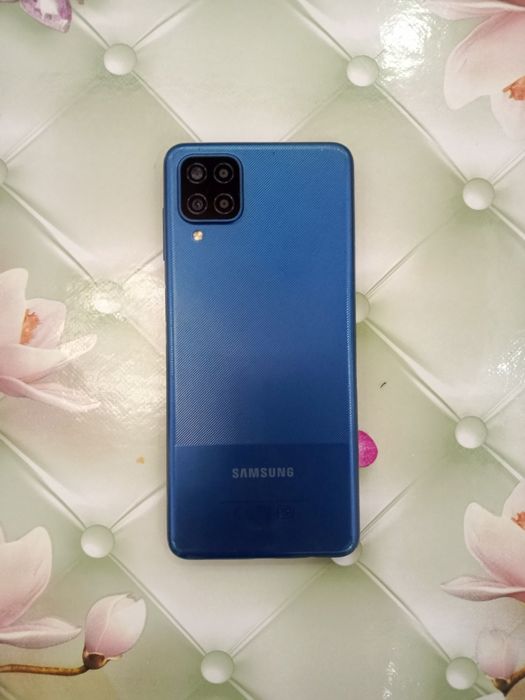 samsung galaxy A12