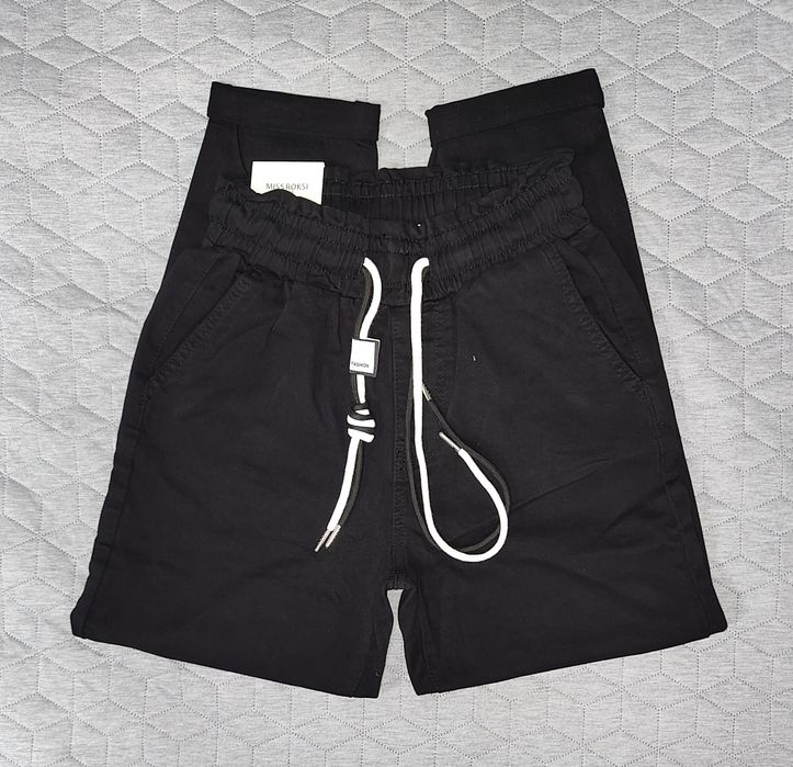 Продавам Панталони и дънки