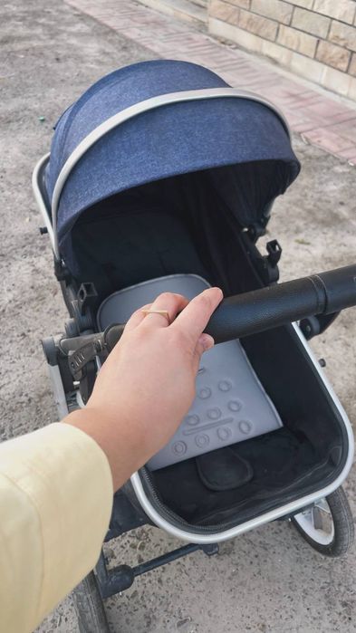 Коляска хорошая качества