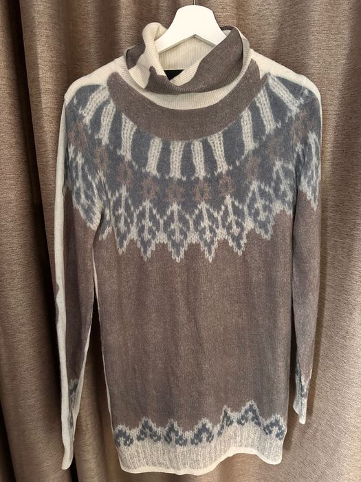 Dolce and Gabanna - вълнен пуловер