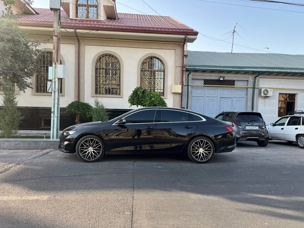 Срочно продается машина Малибу 2