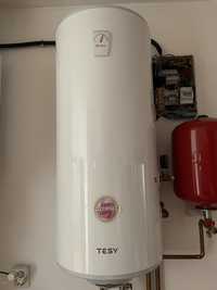 Vând boiler electric Tesy 2000W 111 litri cu o serpentina
