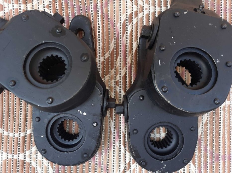 Parghie(lacat)fuzeta fataRaba