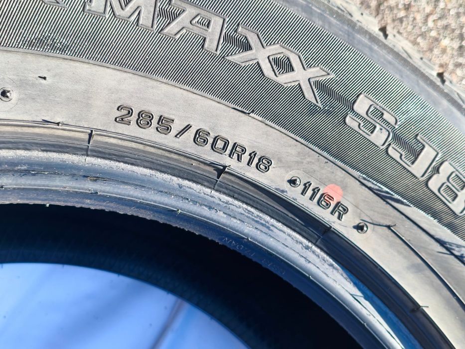 Продам зимние шины 285/60R18
