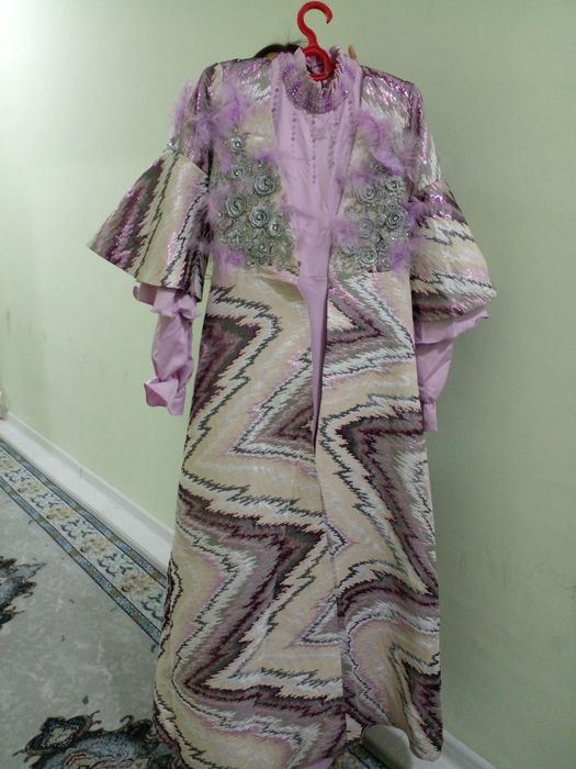 Kelin salom uchun ko'ylaklar