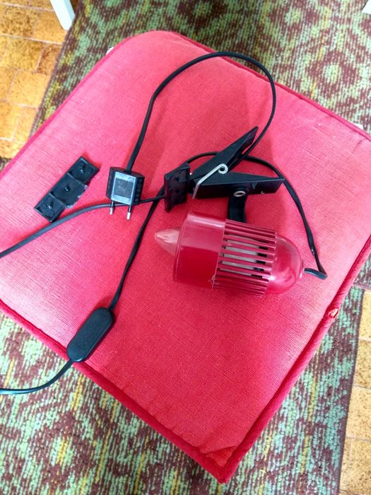 Veioza mobila pentru citit .