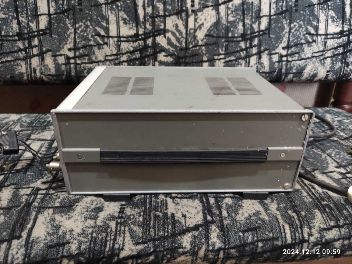 Измеритель иммитанса RLC E7-15