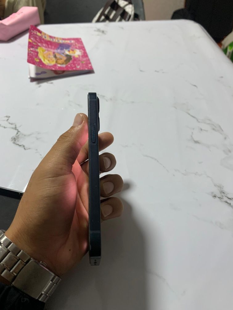 IPhone 13 жағдайы жақсы