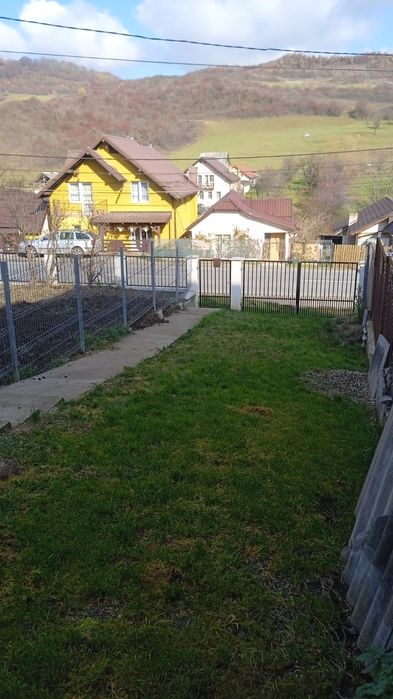 Proprietar vând casă în Loc Jelna.