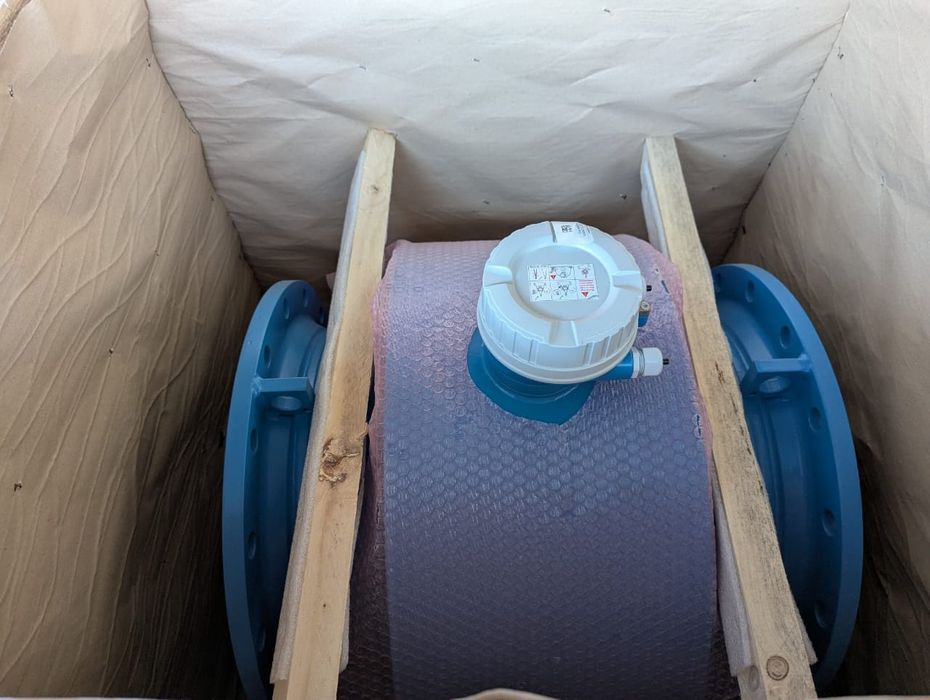 Электромагнитный расходомер