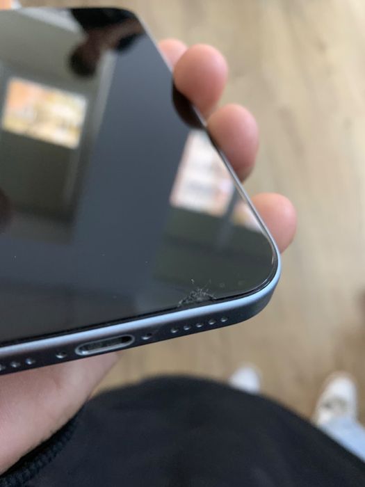 Vand iphone 15 128gb