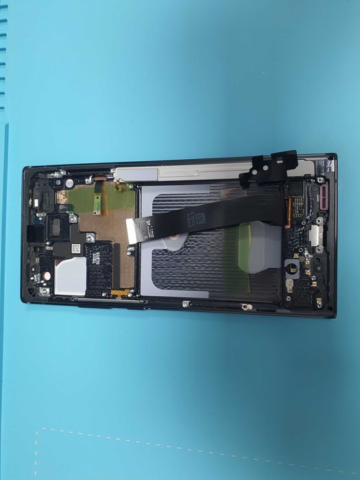 Display-uri pentru telefoane Samsung – Montaj GRATUIT!