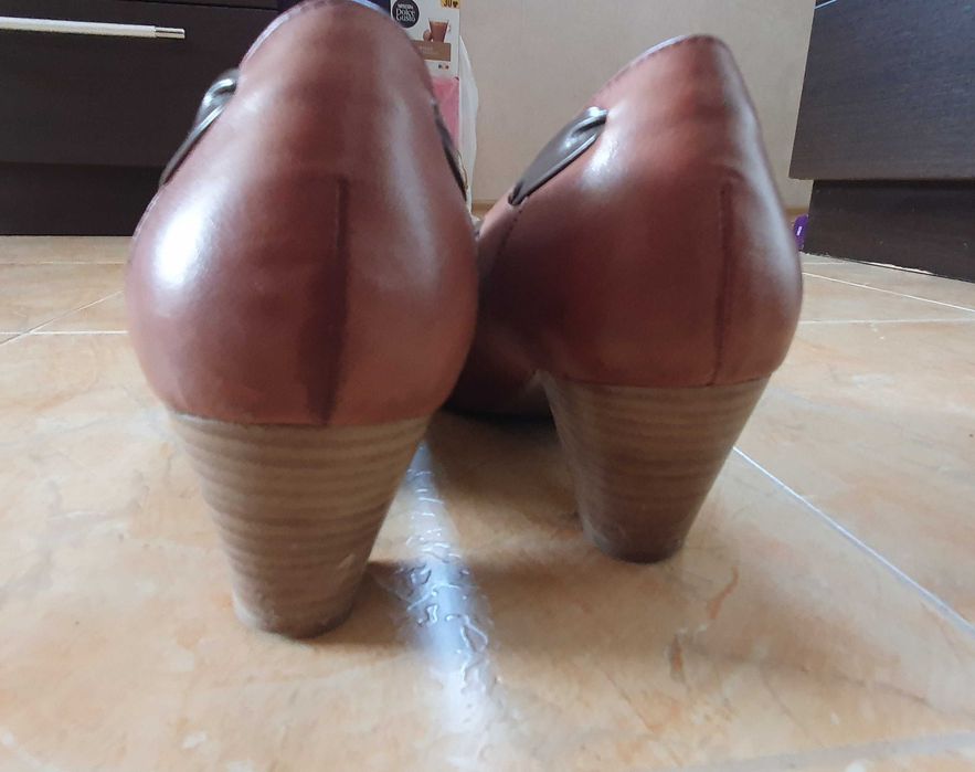 Обувки от естествена кожа 38 номер