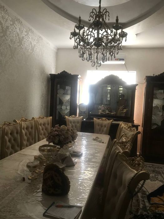 2 Qavatli Hovli uy sotiladi Shinam uy Zangiota Ray sentirda