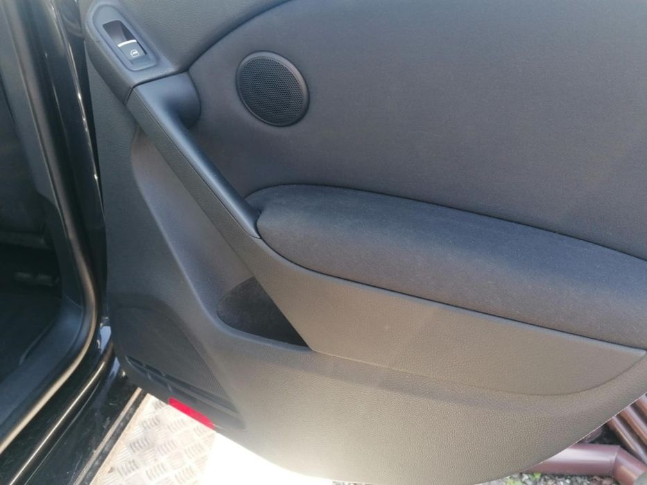 Голф 6 1.6 105коня