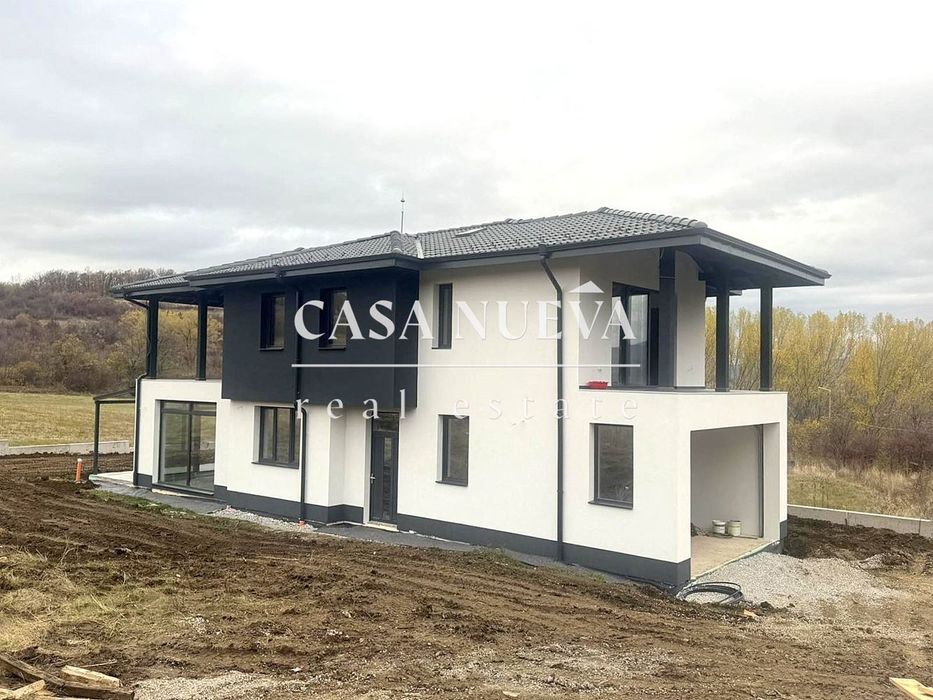 Продава се Къща в с. Рударци, Област Перник - 265 кв.м за 1695 €/кв.м - Снимка #5