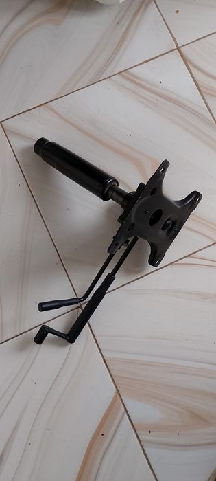 Части за офис стол