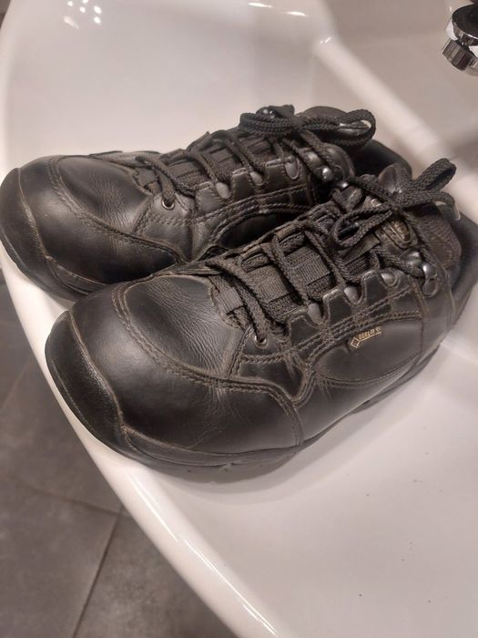 Продавам мъжки обувки Mendel 41